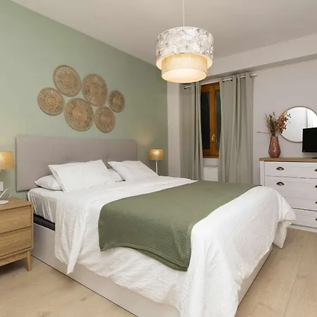 Casa Josephine By Bevalle بانتيكوسا